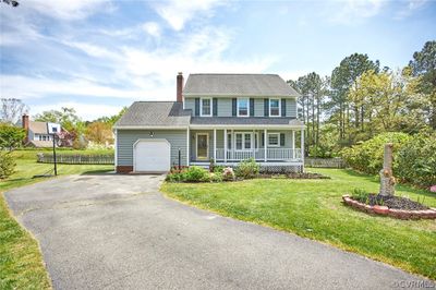 13201 Autumn Chase Place, Home with 4 bedrooms, 2 bathrooms and null parking in Glen Allen VA | Image 1