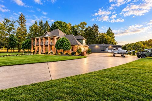 106 W Crosswinds Ct, Tullahoma, TN, 37388-4753 | Card Image