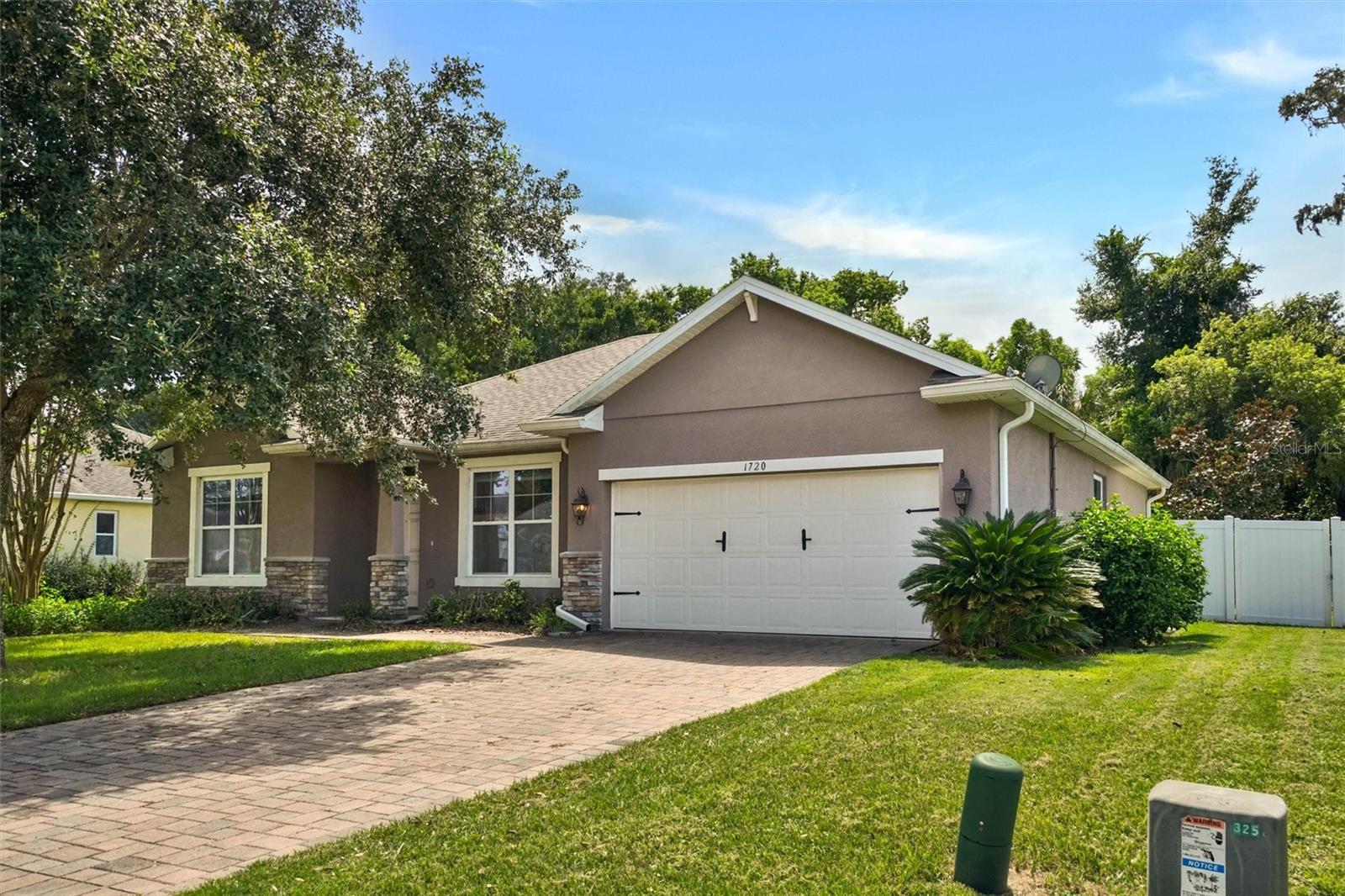 Residential in DELAND 3
