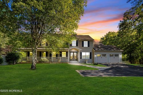 657 Rodrigues Ln, Jackson, NJ, 08527-4818 | Card Image