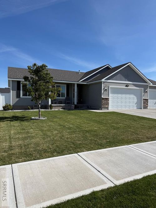 4307 Marlin Dr, Idaho Falls, ID, 83401-1297 | Card Image