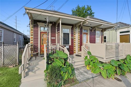 8708 Oak St, New Orleans, LA, 70118-1224 | Card Image