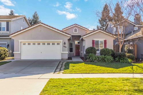 1688 Dunsmuir Way, Plumas Lake, CA, 95961-9074 | Card Image