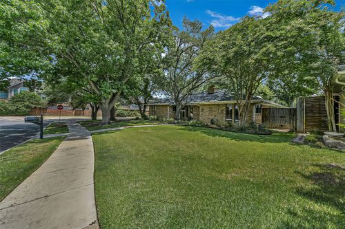 4020 Flintridge Dr, Irving, TX, 75038-4818 | Card Image