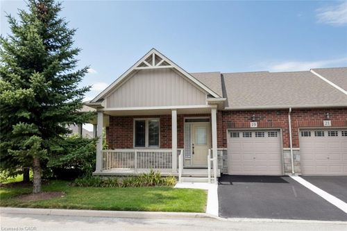 19 Stickland Lane, Binbrook, ON, L0R1C0 | Card Image