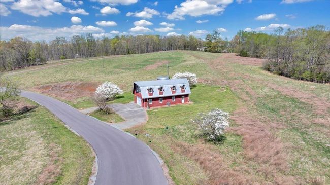 103 Crestview Road, House other with 2 bedrooms, 2 bathrooms and null parking in Wirtz VA | Image 19
