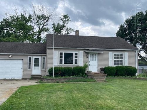 5591 Trenton Rd, Trenton, OH, 45067-9504 | Card Image