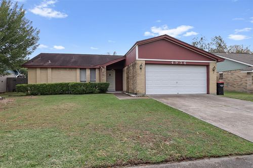 4936 Meadowood Circle, Baytown, TX, 77521 | Card Image