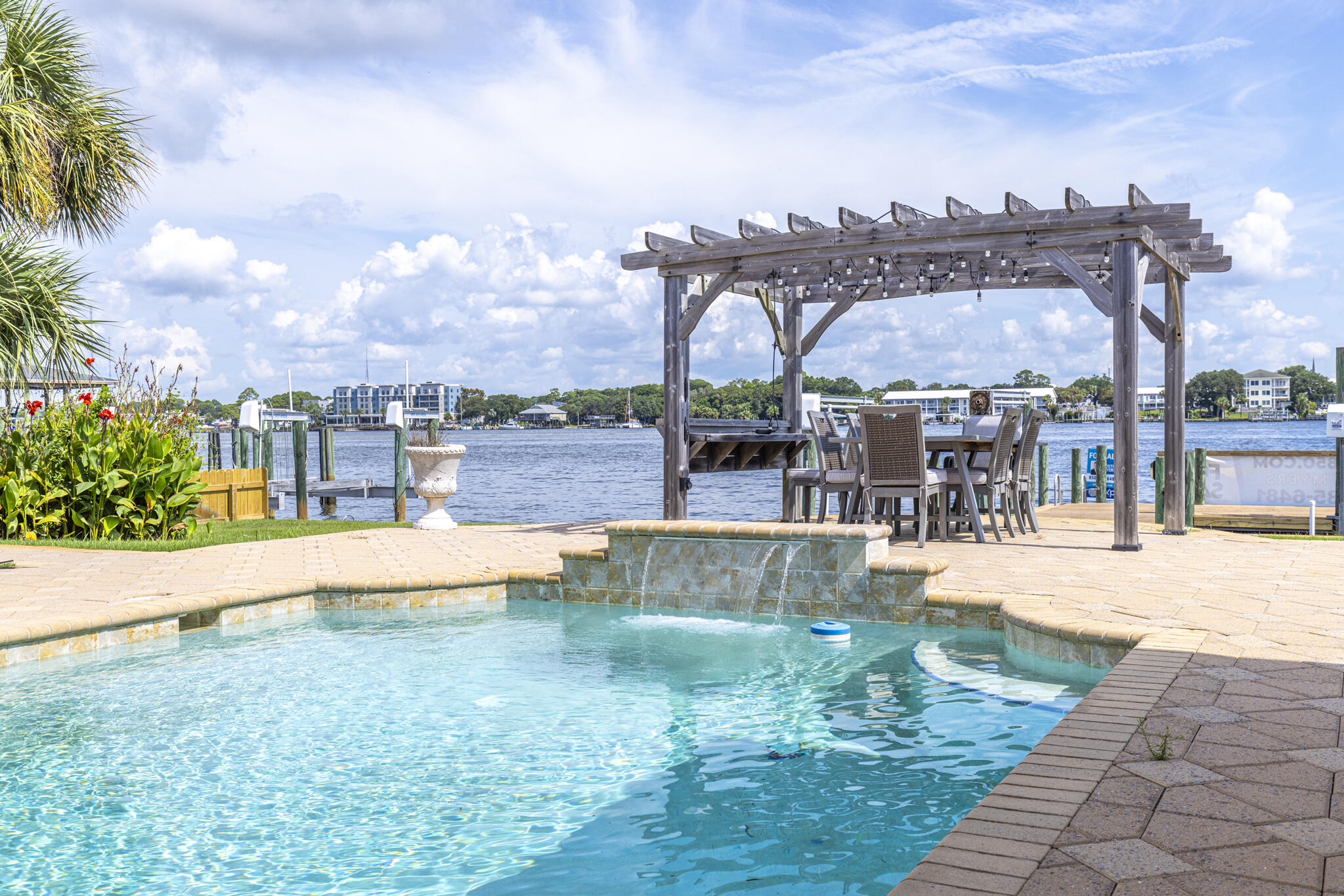 Residential in Fort Walton Beach 5