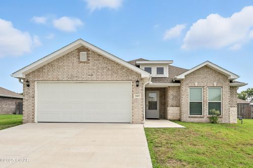 2007 Bogey Ln, Neosho, MO, 64850-8042 | Card Image