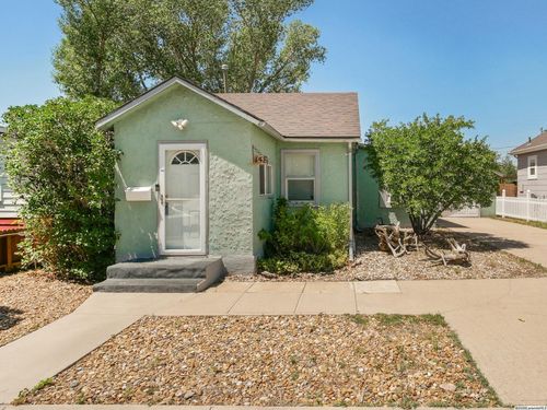 458 N Cedar, Laramie, WY, 82072 | Card Image