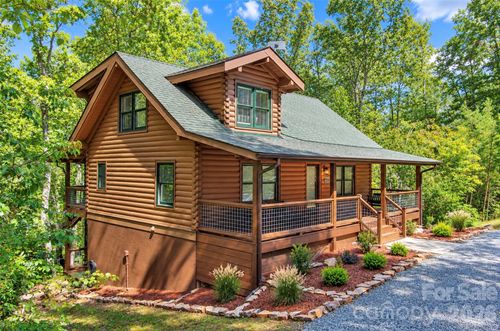 85 Trellis Dr, Nebo, NC, 28761-4527 | Card Image