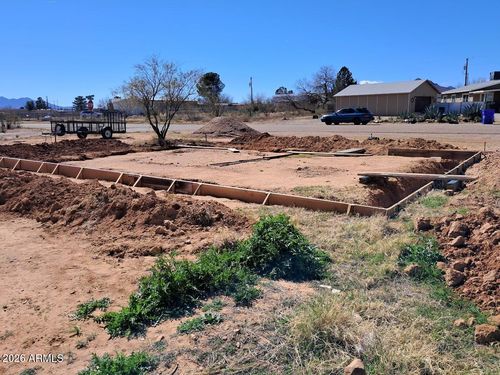 10621081-91 E Via Nova, Huachuca City, AZ, 85616-8207 | Card Image