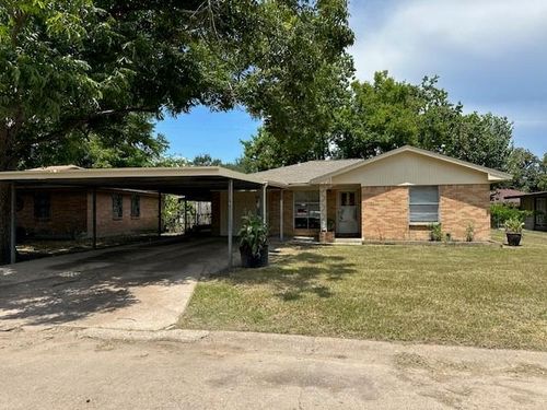 122 W Wellington St, Houston, TX, 77076-2910 | Card Image