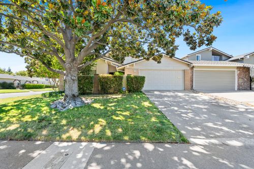 14 Miranda Ct, Sacramento, CA, 95822-3208 | Card Image
