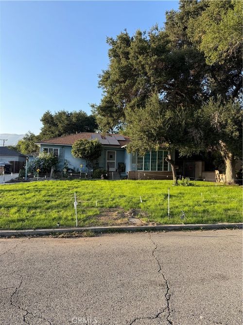 256 E 34th St, San Bernardino, CA, 92404-2260 | Card Image