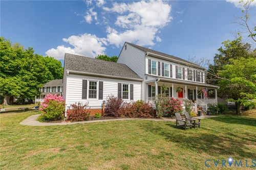 8200 Sawyer Ln, Mechanicsville, VA, 23111-5919 | Card Image