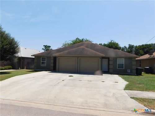 240 Rosalie Drive, New Braunfels, TX, 78130 | Card Image
