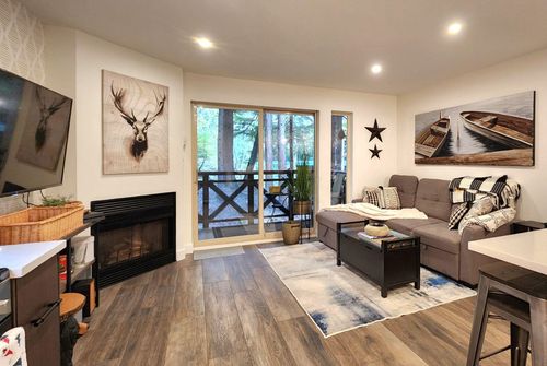 124-3070 Hillcrest Dr, Whistler, BC, V8E0V1 | Card Image