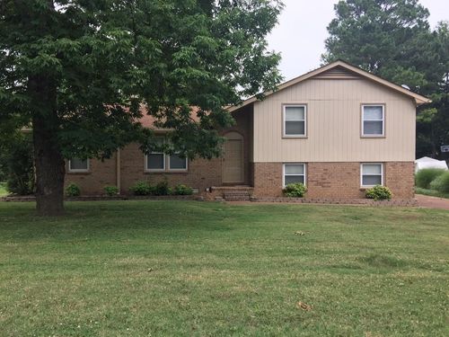 106 Cornelia Dr, Hendersonville, TN, 37075-4205 | Card Image