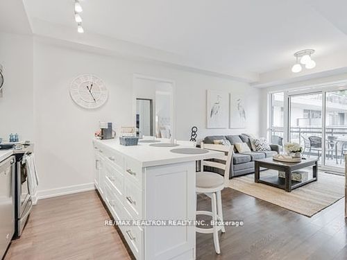 d204-333 Sea Ray Ave, Innisfil, ON, L9S0M3 | Card Image