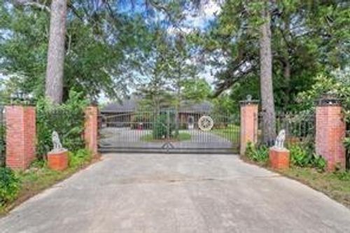 21719 Mueschke Rd, Tomball, TX, 77377-5649 | Card Image