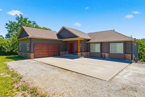 11735 N Old Number 7, COLUMBIA, MO, 65202 | Card Image