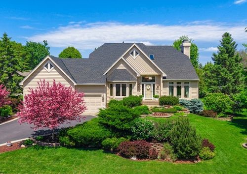 11409 Louisiana Avenue S, Bloomington, MN, 55438 | Card Image
