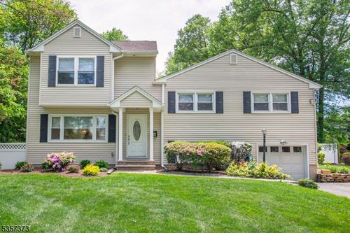 38 Passaic Ave, Roseland, NJ, 07068-1103 | Card Image