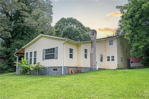 4200 Mineral Ave, Winston-Salem, NC, 27105-3748 | Card Image