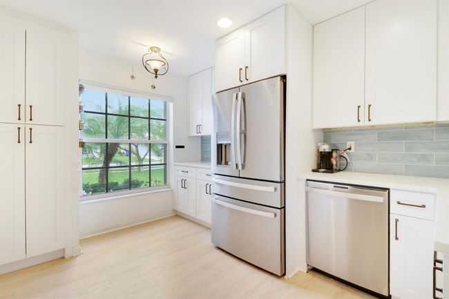 144 Pennock Landing Cir, House other with 4 bedrooms, 3 bathrooms and null parking in Jupiter FL | Image 9