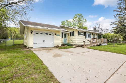 8695 S Maple City Rd, Maple City, MI, 49664-8771 | Card Image
