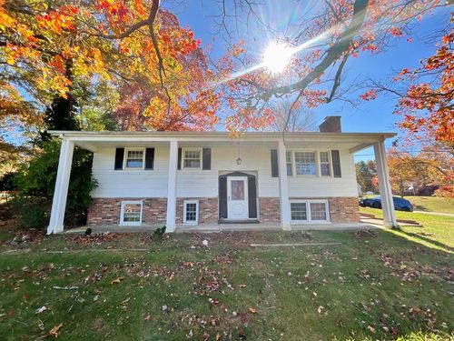 101 Robinhood Rd, Galax, VA, 24333-3403 | Card Image