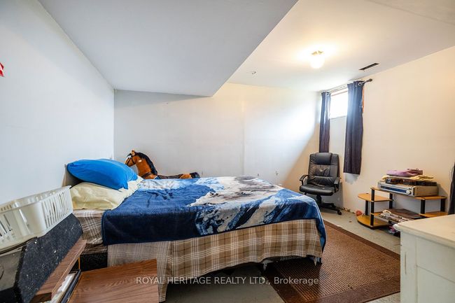 940 Portage Rd, House other with 4 bedrooms, 2 bathrooms and 10 parking in Kirkfield ON | Image 22