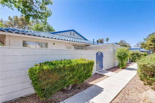 unit-b-2140 Chertsey Dr, Las Vegas, NV, 89108-3446 | Card Image