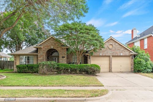 11200 Williamsburg Ln, Frisco, TX, 75035-7820 | Card Image