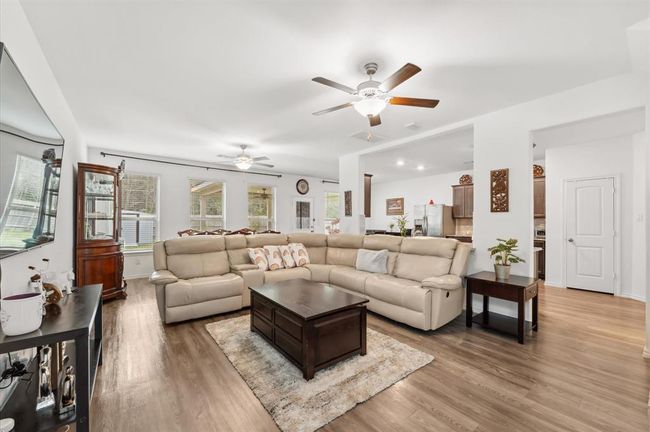 19018 Cicerone Ct, House other with 4 bedrooms, 3 bathrooms and 2 parking in New Caney TX | Image 7