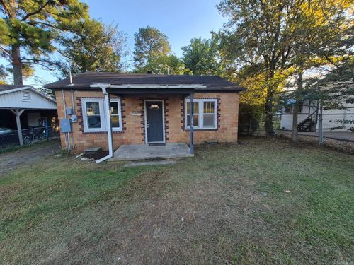 1005 W Saint Louis St, Hot Springs, AR, 71913-4920 | Card Image
