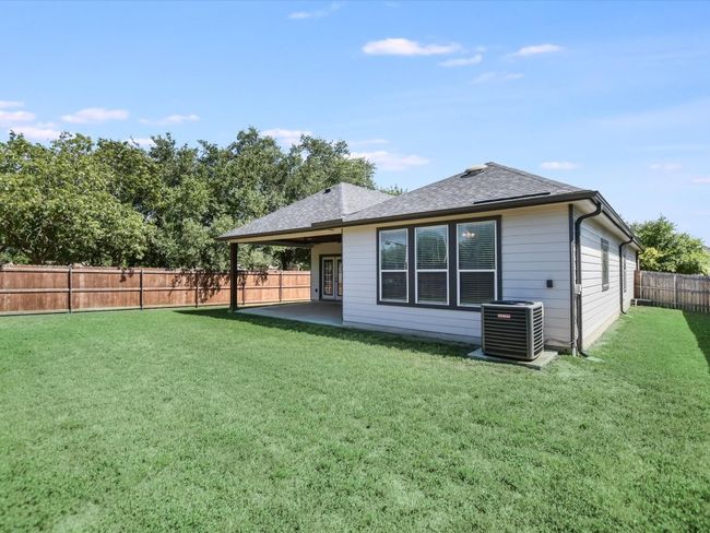 241 Sunnyside Dr, House other with 3 bedrooms, 2 bathrooms and 4 parking in Kyle TX | Image 17