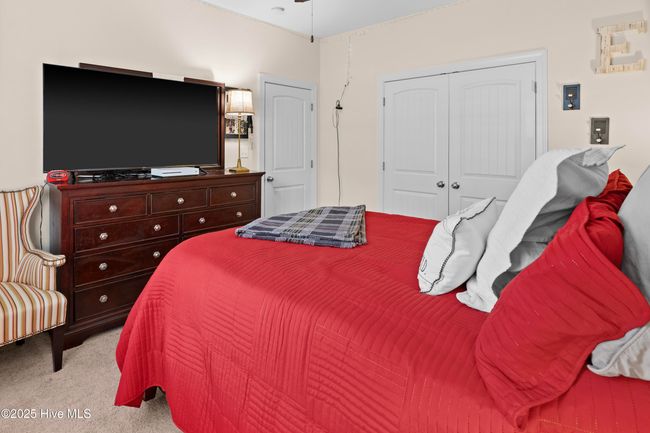 140 W Huckleberry Way, House other with 3 bedrooms, 2 bathrooms and 2 parking in Rocky Point NC | Image 33