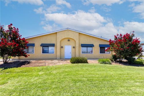 9240 Limonite Ave, Jurupa Valley, CA, 92509-4941 | Card Image
