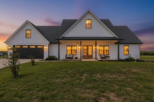 289 E Bell Rd, Waco, TX, 76705-5880 | Card Image