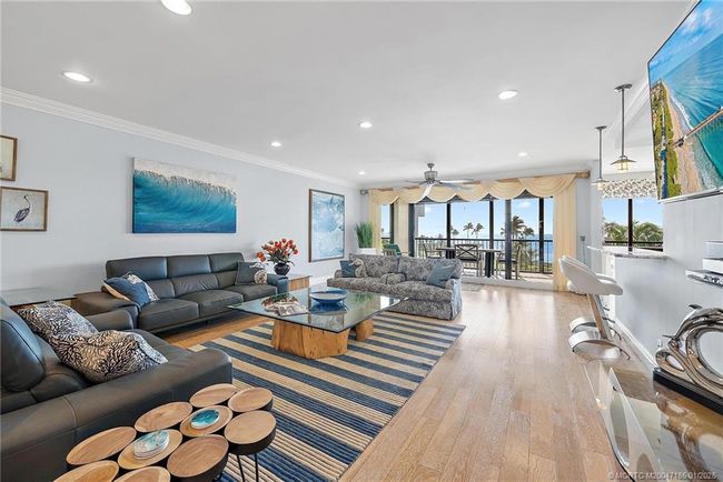 APT-1308 - 2806 Dune Dr, Condo with 3 bedrooms, 3 bathrooms and 2 parking in Stuart FL | Image 4