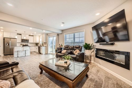 9508 Bridle Way, Victoria, MN, 55386-4408 | Card Image