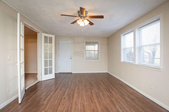 Basement Sun Room | Image 29
