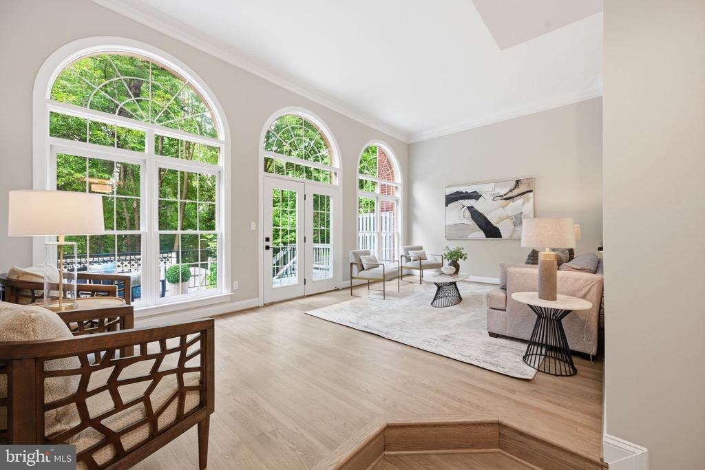 Residential in ARLINGTON 3