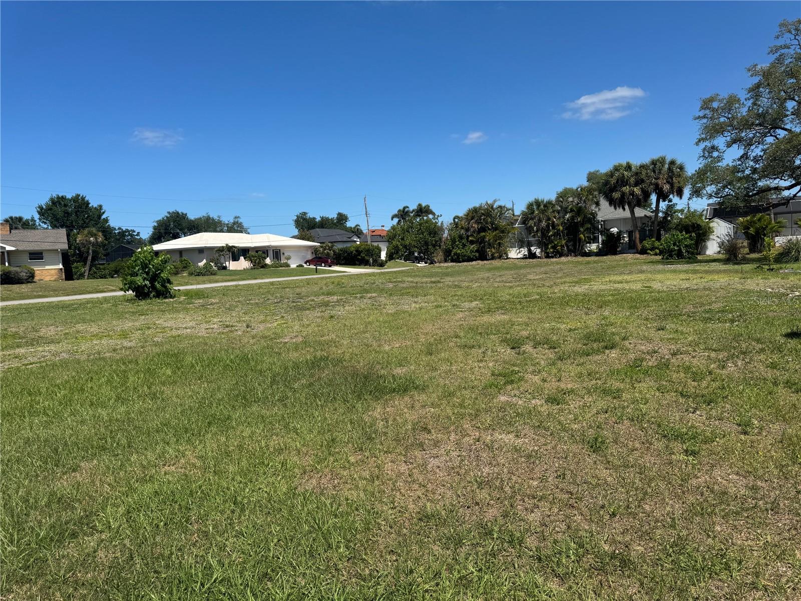 Land in NOKOMIS 4