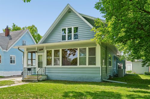 2707 Logan Ave, Des Moines, IA, 50317-7917 | Card Image