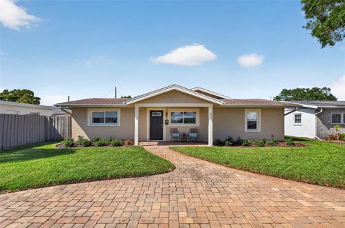 413 43rd Ave Ne, St Petersburg, FL, 33703-5015 | Card Image