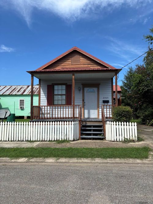 23515 Clay St, Plaquemine, LA, 70764-2607 | Card Image